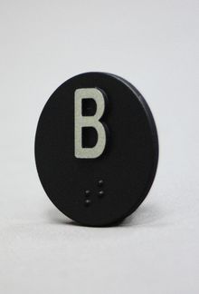 32mm Round Braille Legend Plates