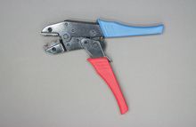 Female Angled Terminal Ratchet Crimping Tool