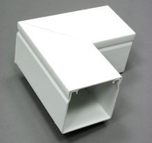 PlasticTrunking Facing Bend Maxi